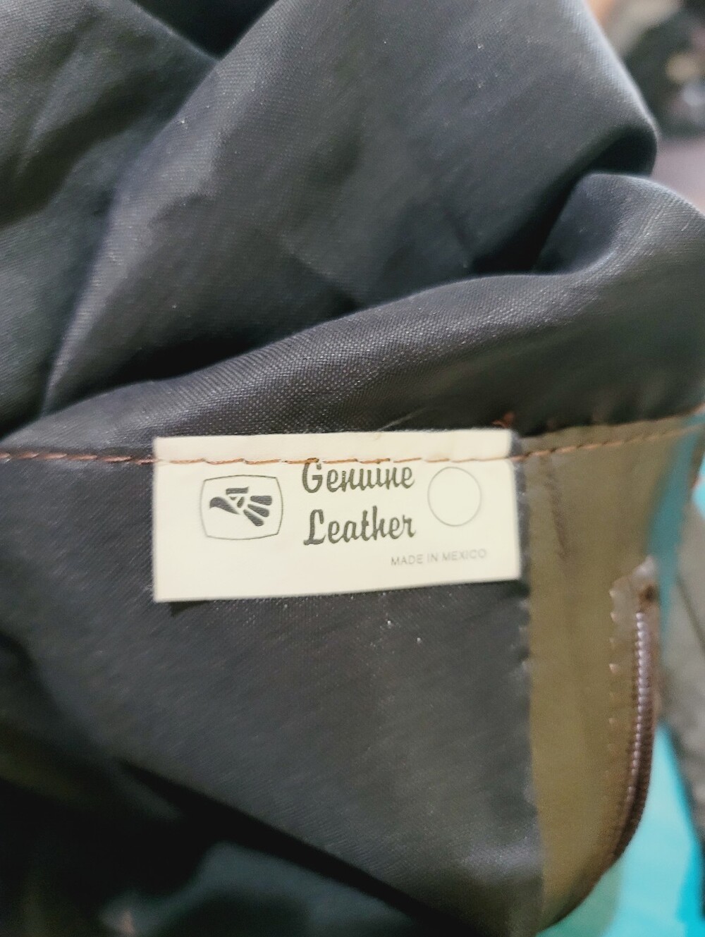 Everyday Brown Leather Shoulder Bag - Picture 4 of 4